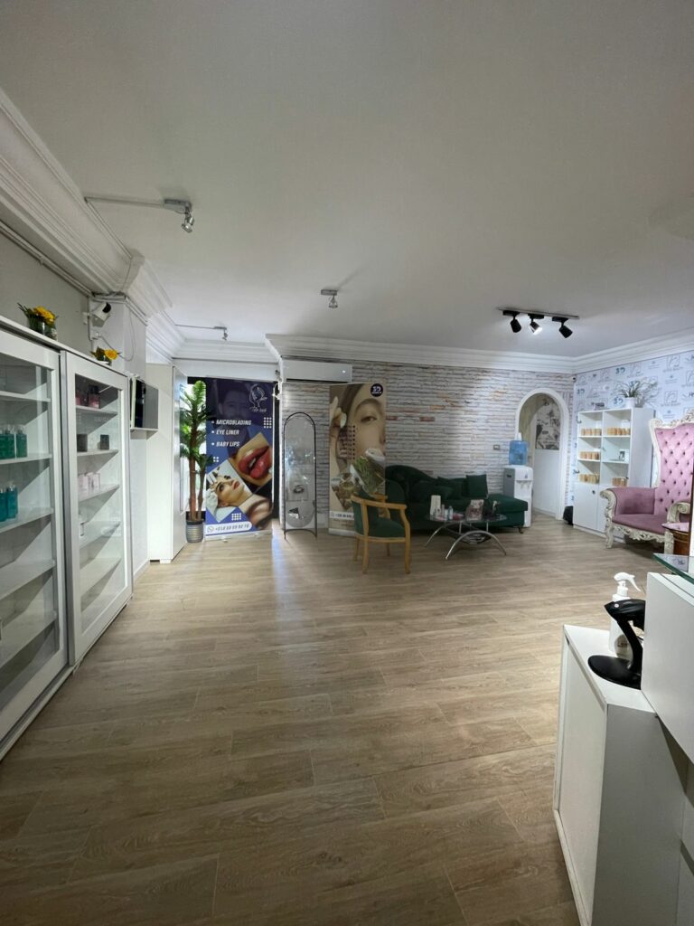 Jrad Beauty center photo